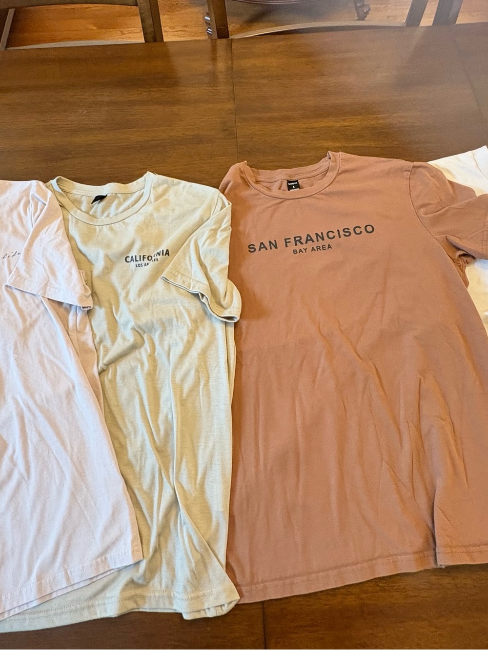 abercrombie kids pink and cream San Francisco Graphic Short Sleeve Tees